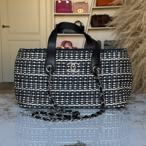 Сумка Chanel из рафии